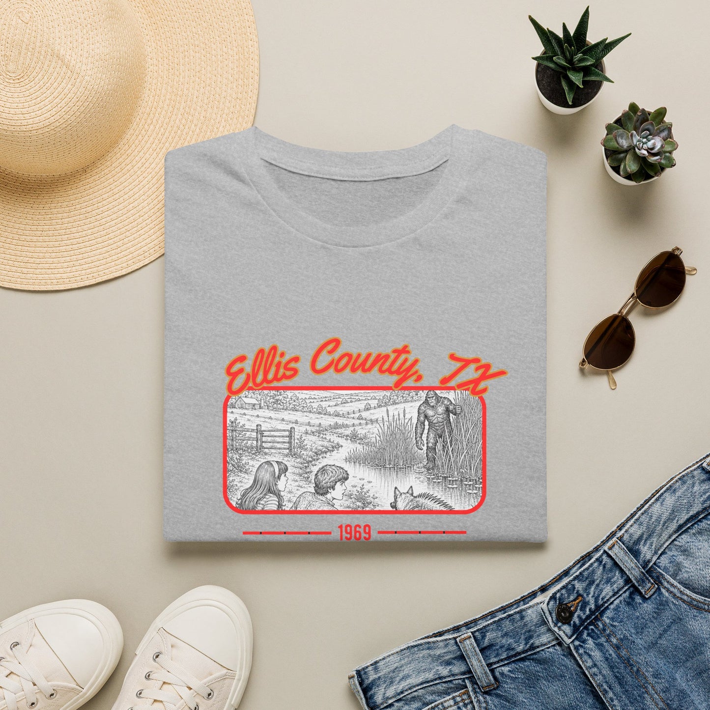 Ellis County, Texas Bigfoot T-Shirt | 1969 Sasquatch Sighting Tee